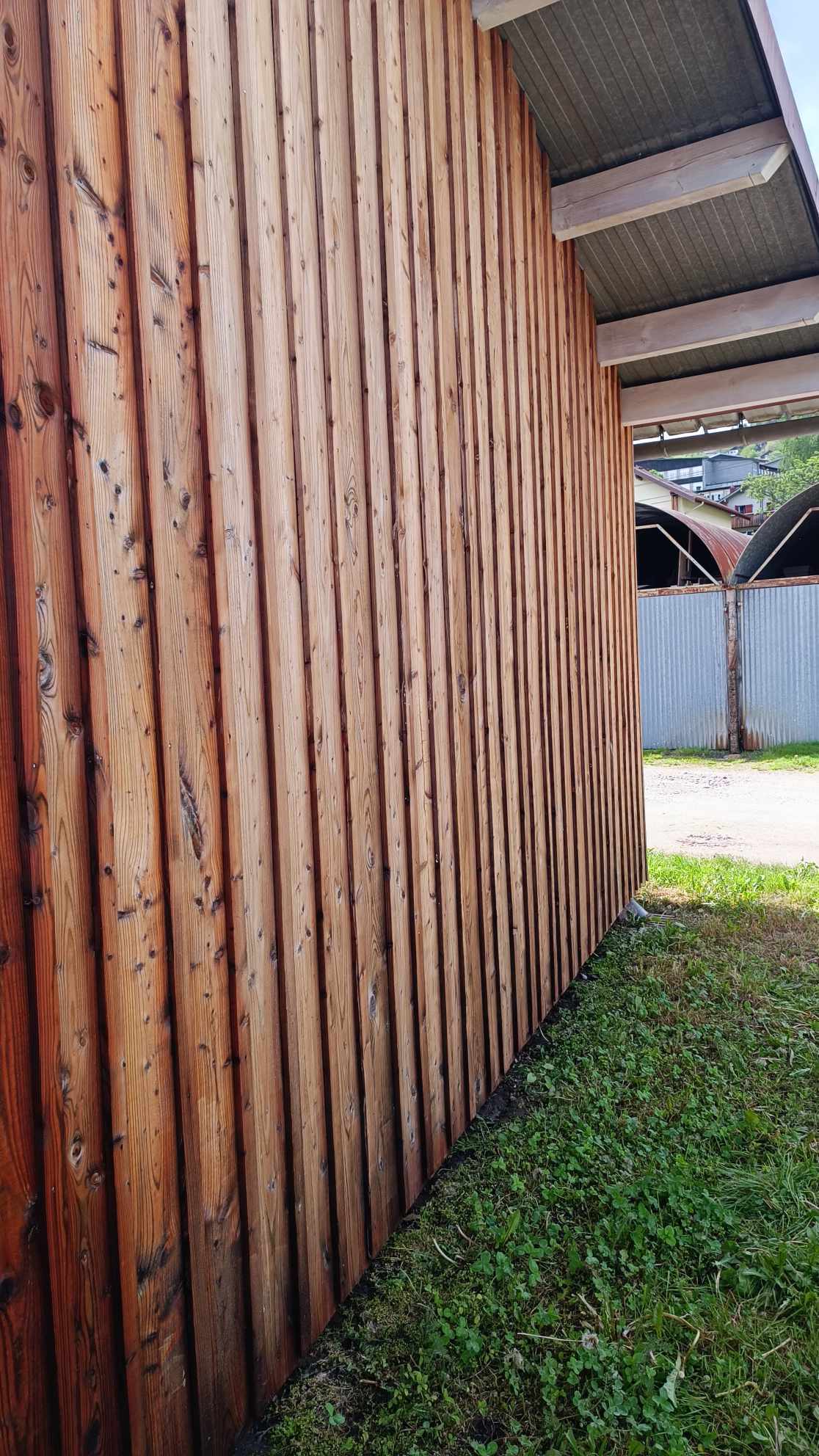 Nettoyage mur extérieur bois Prosteam services Vosges 